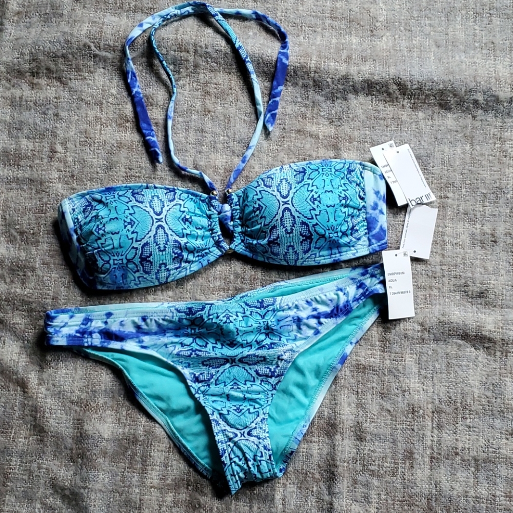 2 piece swim suit